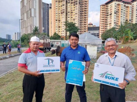 Prolintas distributes qurban meat to 600 asnaf families in line with 2023 Hari Raya Aidiladha celebration