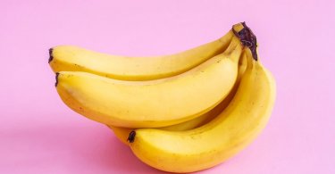 9 Amazing Benefits of Eating Two Bananas Every Day