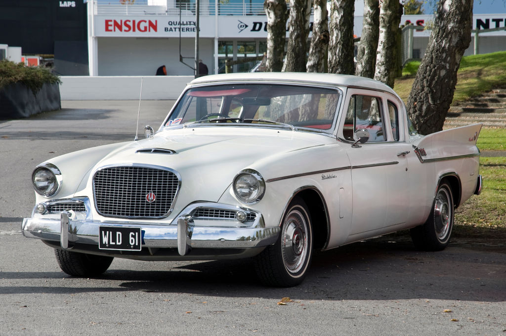 studebaker defunct car company