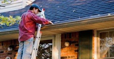 3 Wacky Tricks for Cleaning Gutters